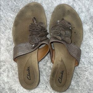 Clarks Brown Minimalist Sandals with Thong Design